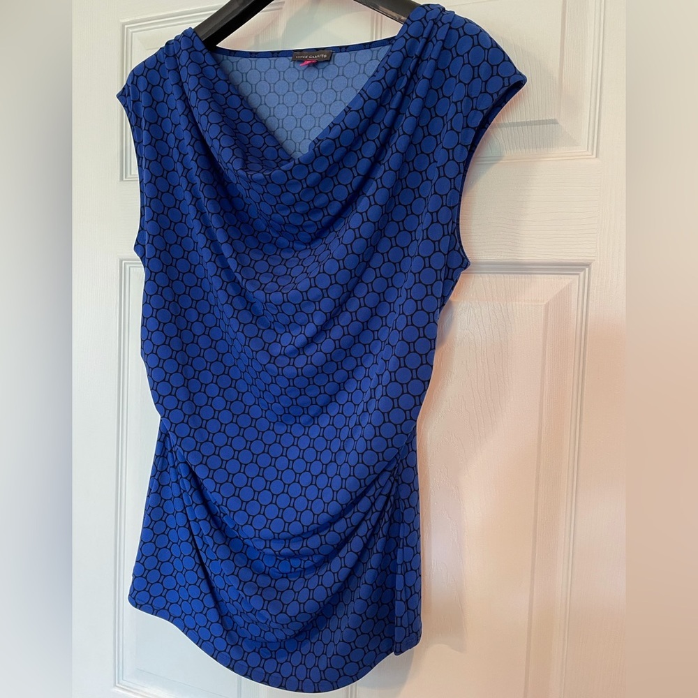 Vince Top Blue/ Black Geo Print
